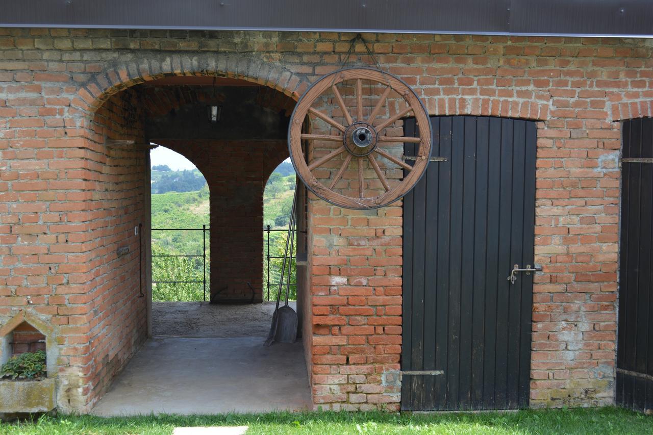 Cascina Valtignosa Camere Con Vigna Cassine Zewnętrze zdjęcie